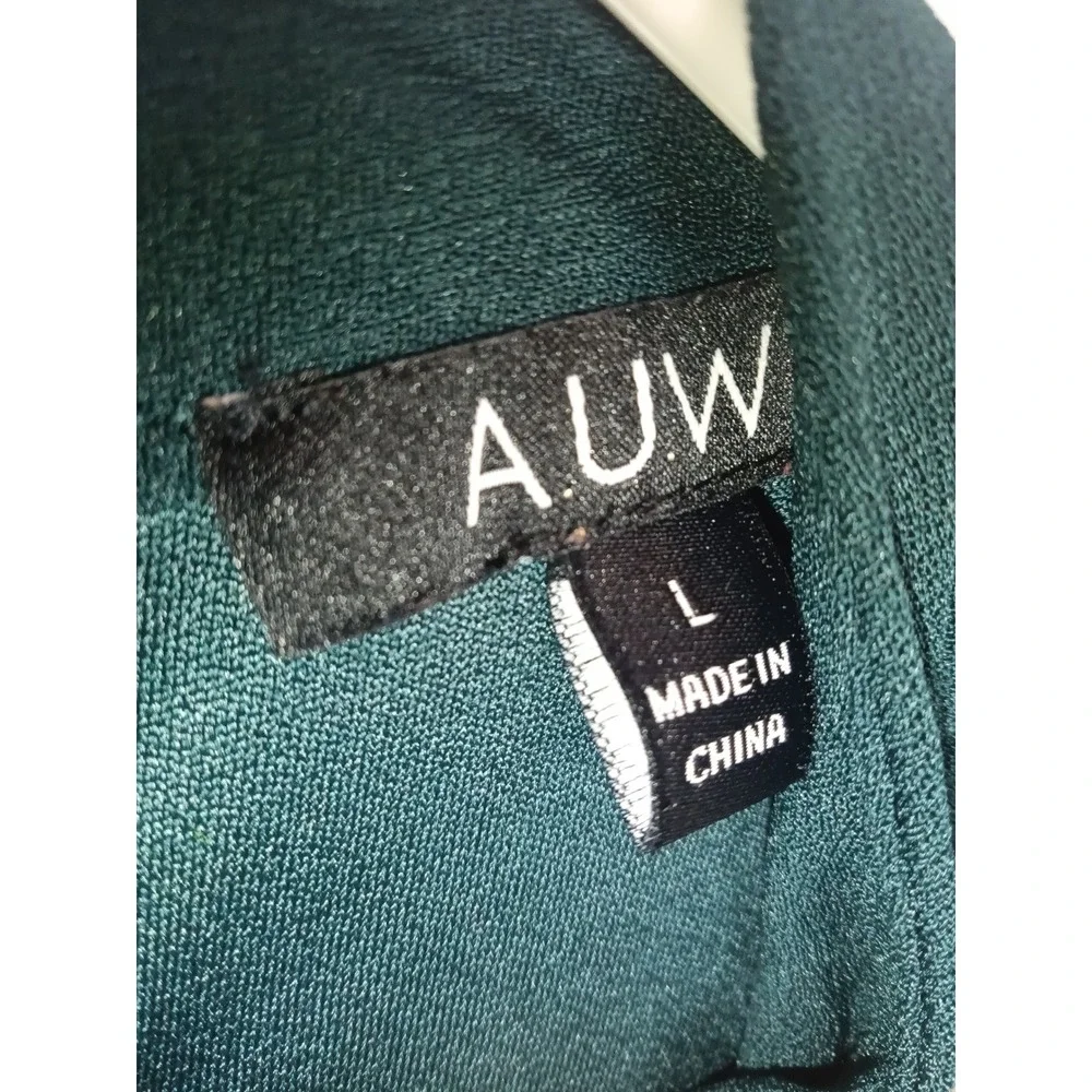 AUW Womens Green Sleeveless Blouse Gold Coin Chain V-Neck Top Size Large - Picture 2 of 4